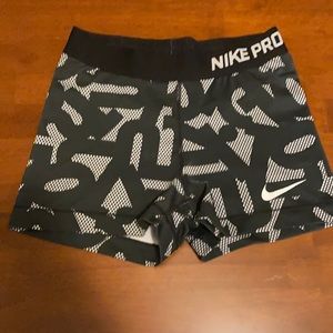 Women’s Nike pro spandex